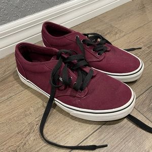 Maroon Men’s size 10 Vans